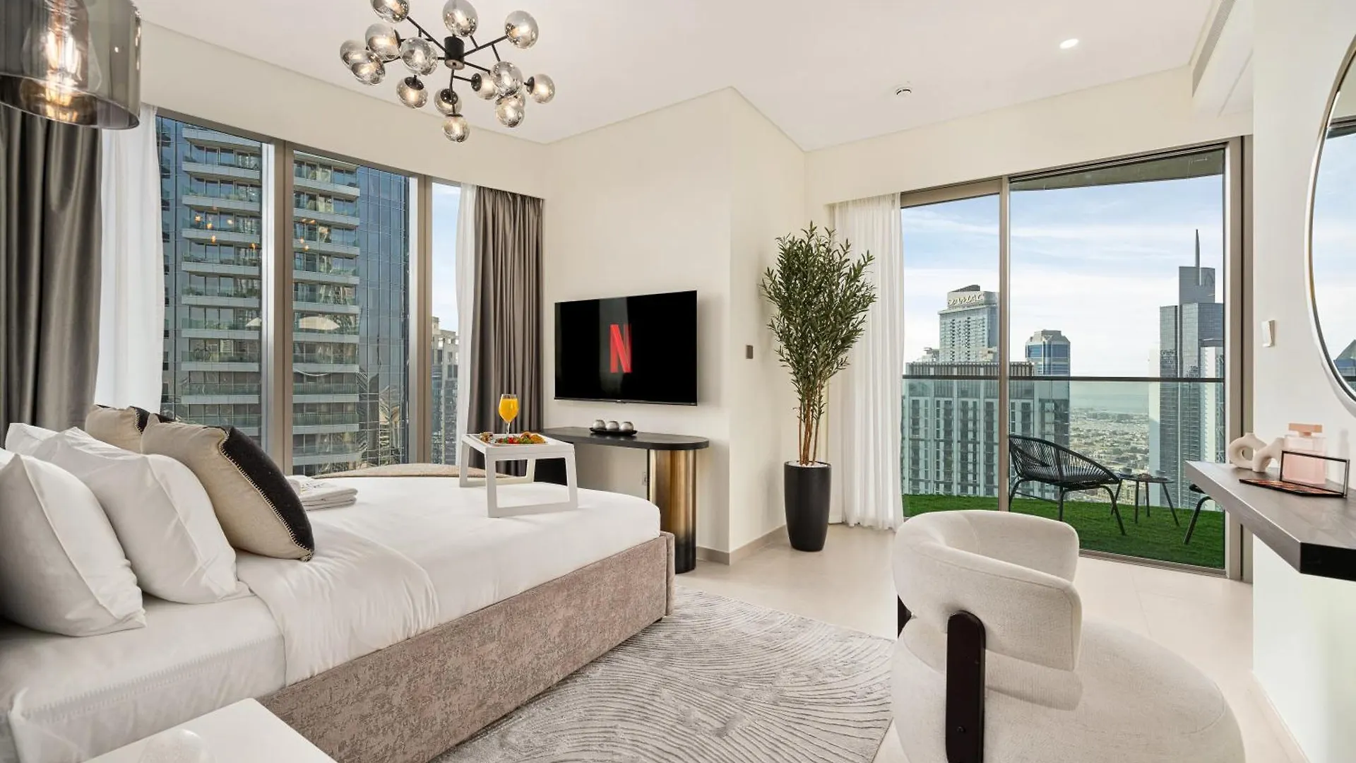 Luxe Living At Grande Signature - Burj Khalifa And Sea Views - Brand New 迪拜 0*,  阿拉伯联合酋长国