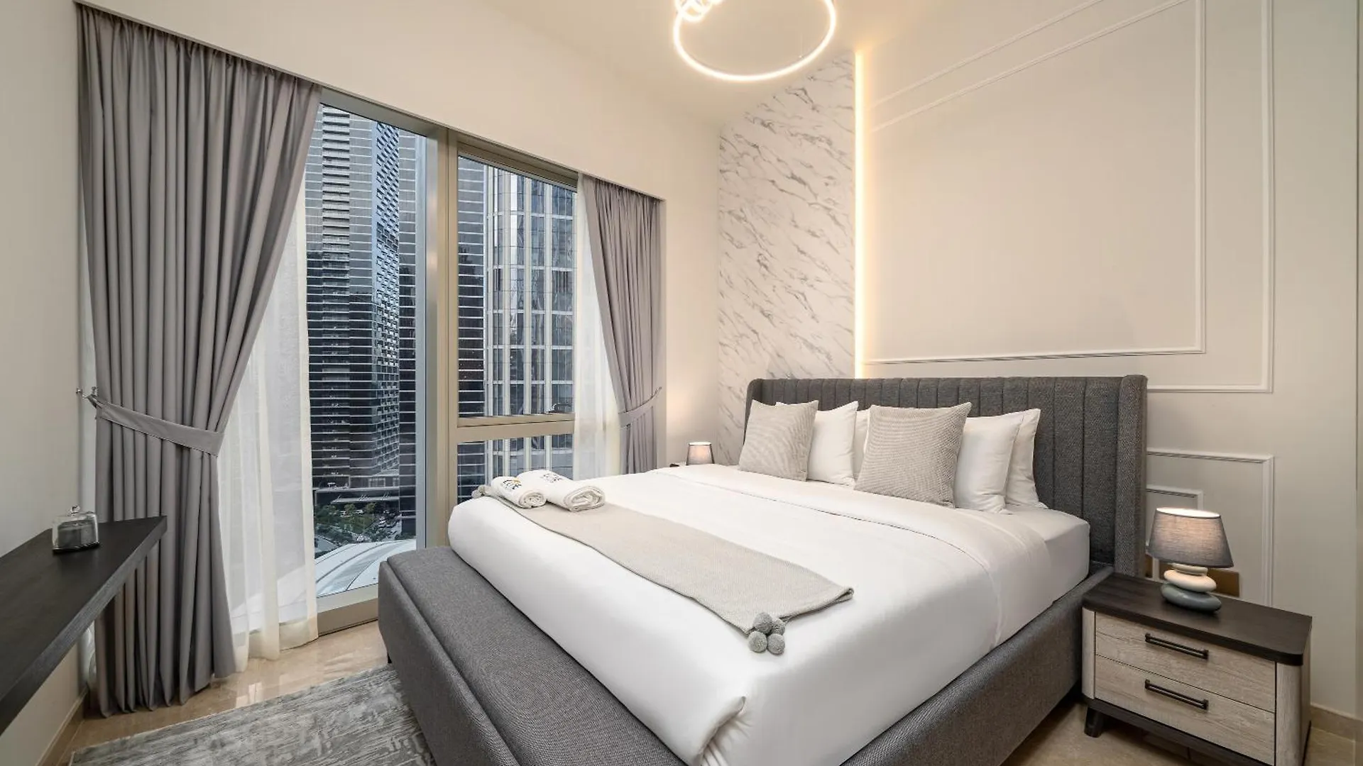 Apartment Luxe Living At Grande Signature - Burj Khalifa And Sea Views - Brand New Dubai