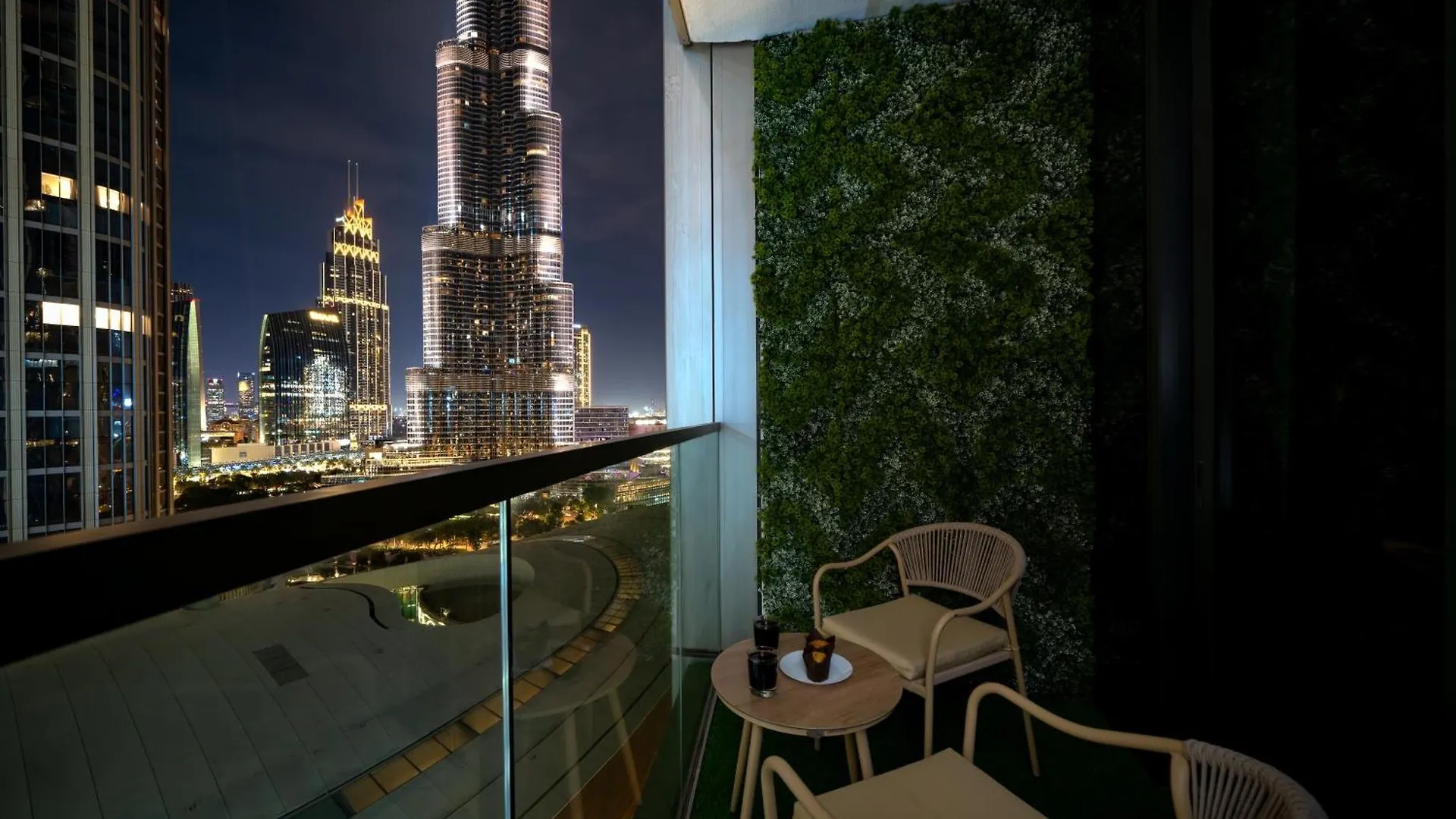 Luxe Living At Grande Signature - Burj Khalifa And Sea Views - Brand New Dubai Apartment