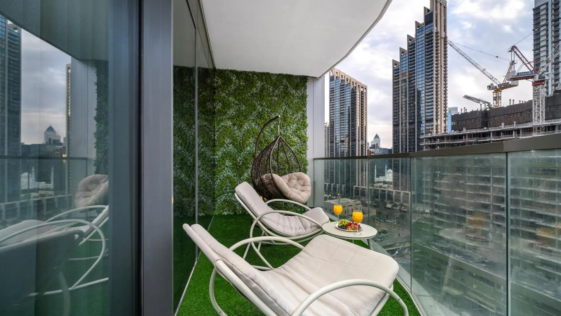 Apartment Luxe Living At Grande Signature - Burj Khalifa And Sea Views - Brand New Dubai