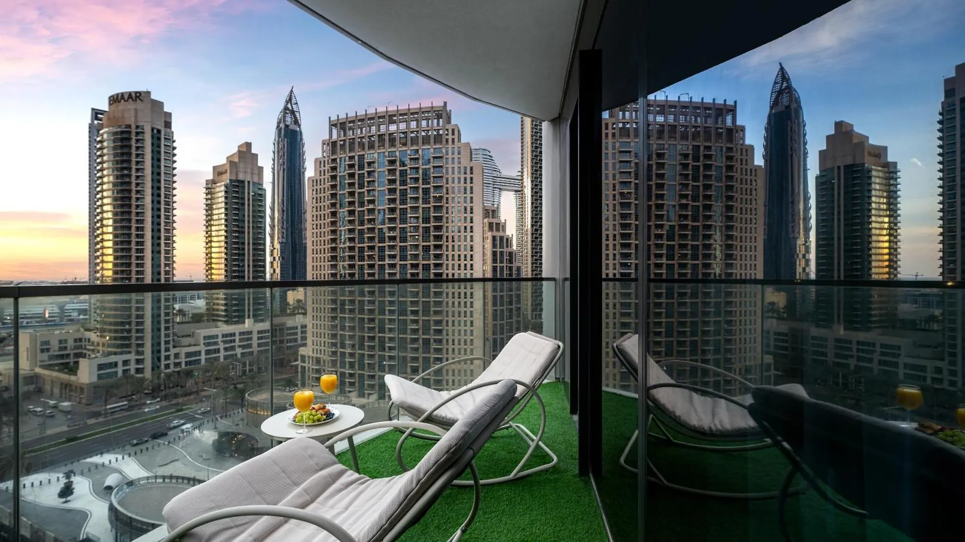 Luxe Living At Grande Signature - Burj Khalifa And Sea Views - Brand New Dubai Apartment