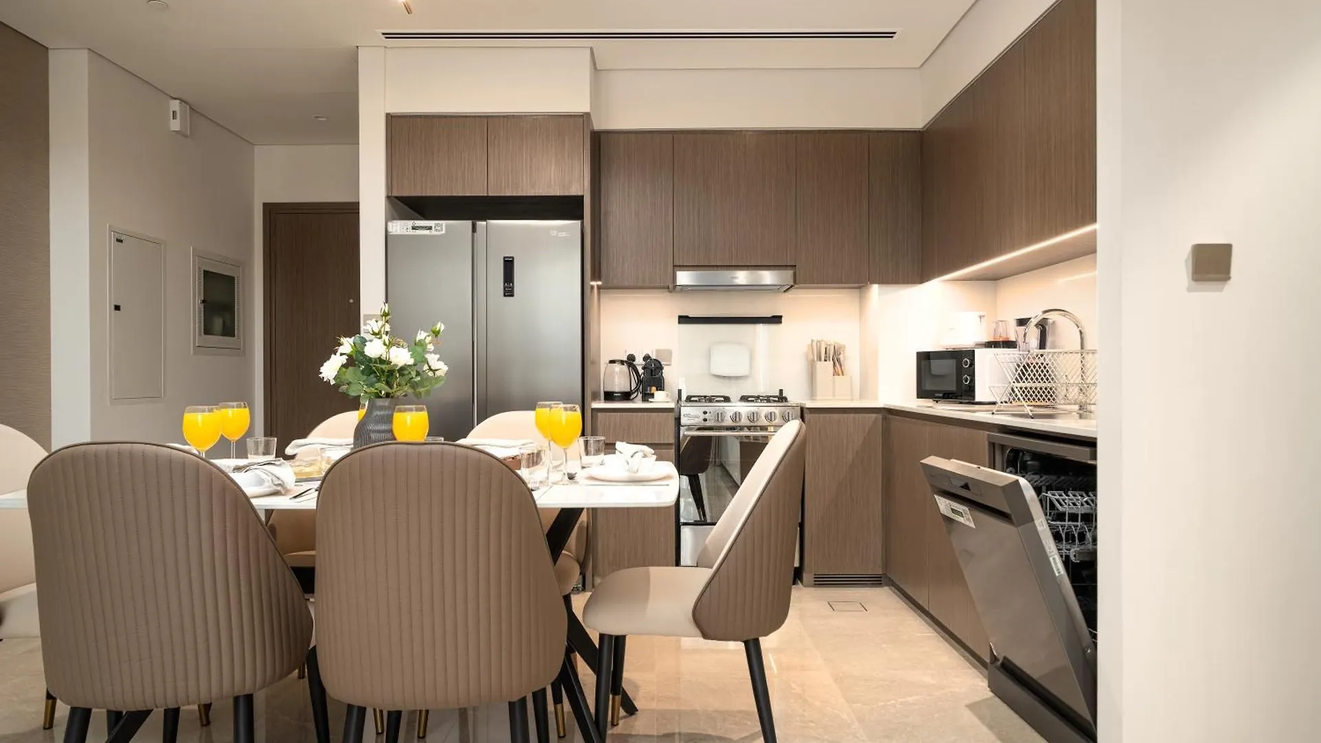 Luxe Living At Grande Signature - Burj Khalifa And Sea Views - Brand New Dubai United Arab Emirates