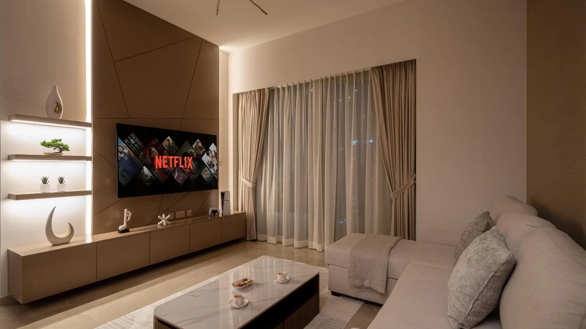 Luxe Living At Grande Signature - Burj Khalifa And Sea Views - Brand New Dubai